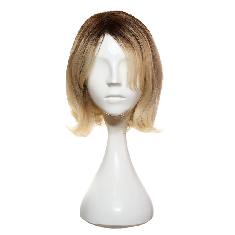 The DANIELLE Light Blonde Ombre Wig