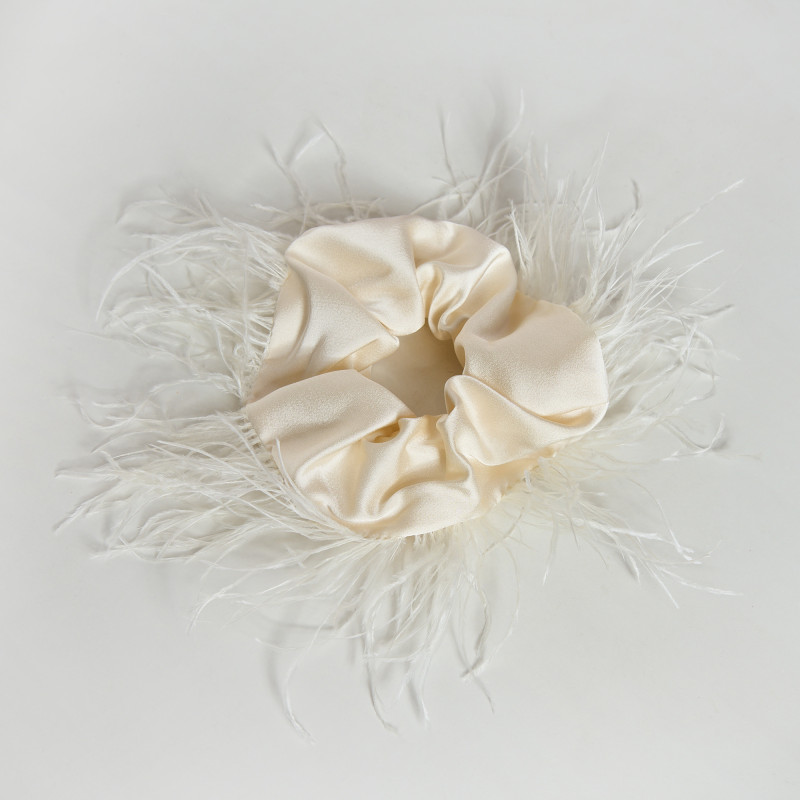 Crem Hair Elastic with Feathers