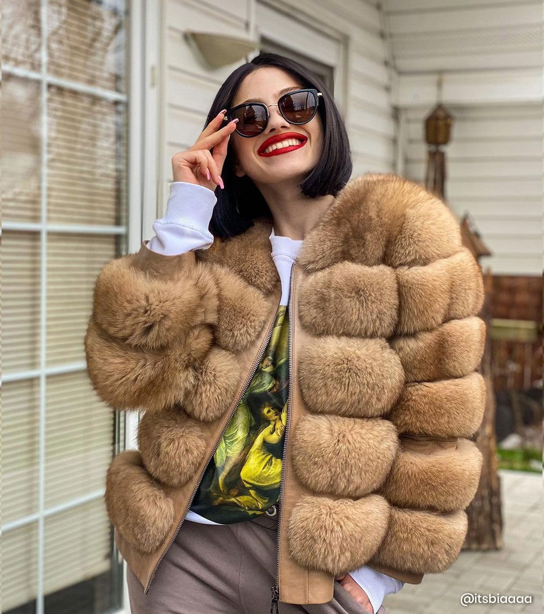 Peruca CELINE Saten Inchis