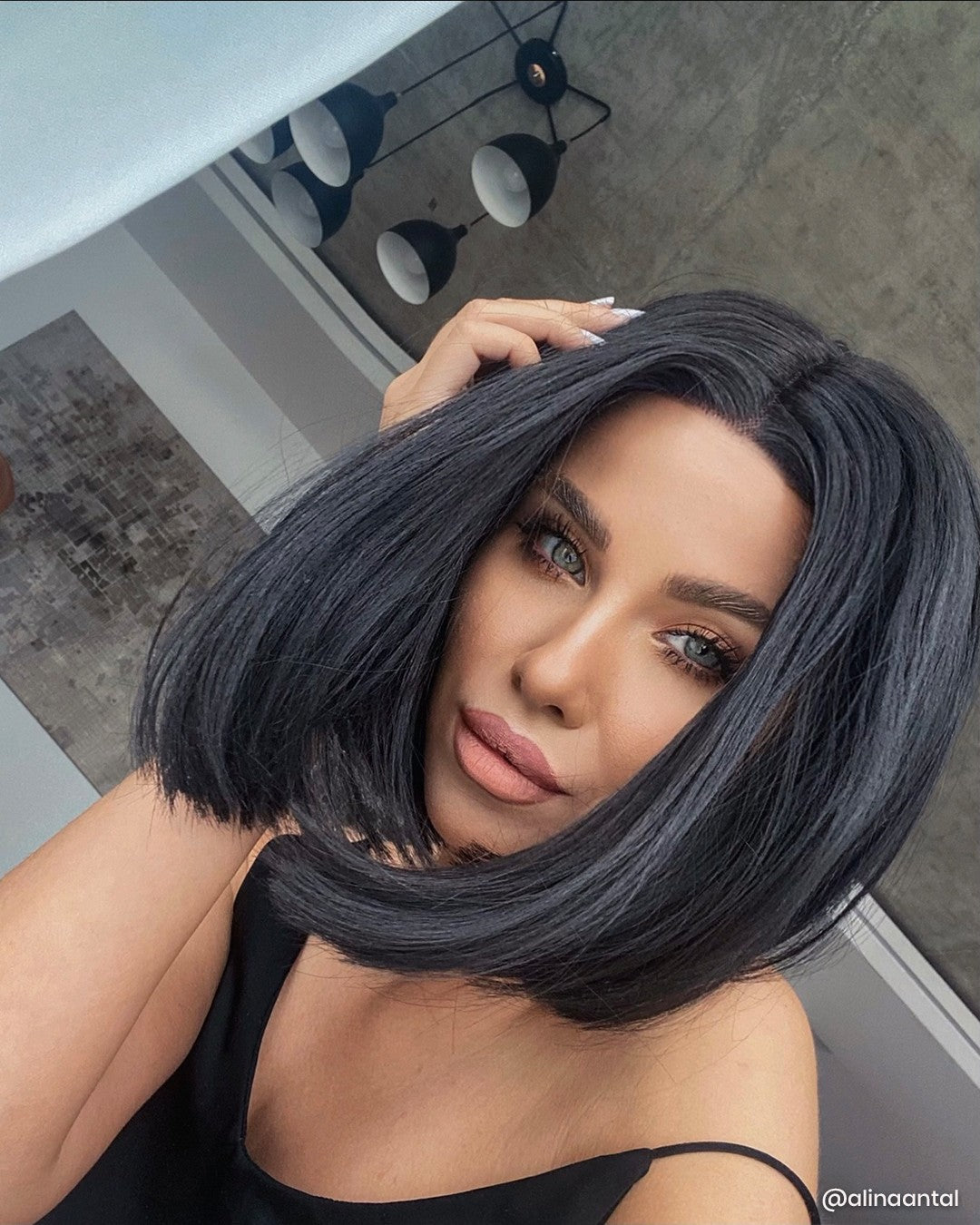 Peruca CELINE Saten Inchis