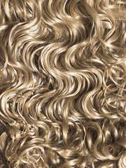 Blond Cenusiu Coada Par Cret