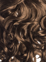 Blond Inchis Coada Par Ondulat