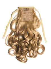 Blond Miere Coada Par Ondulat