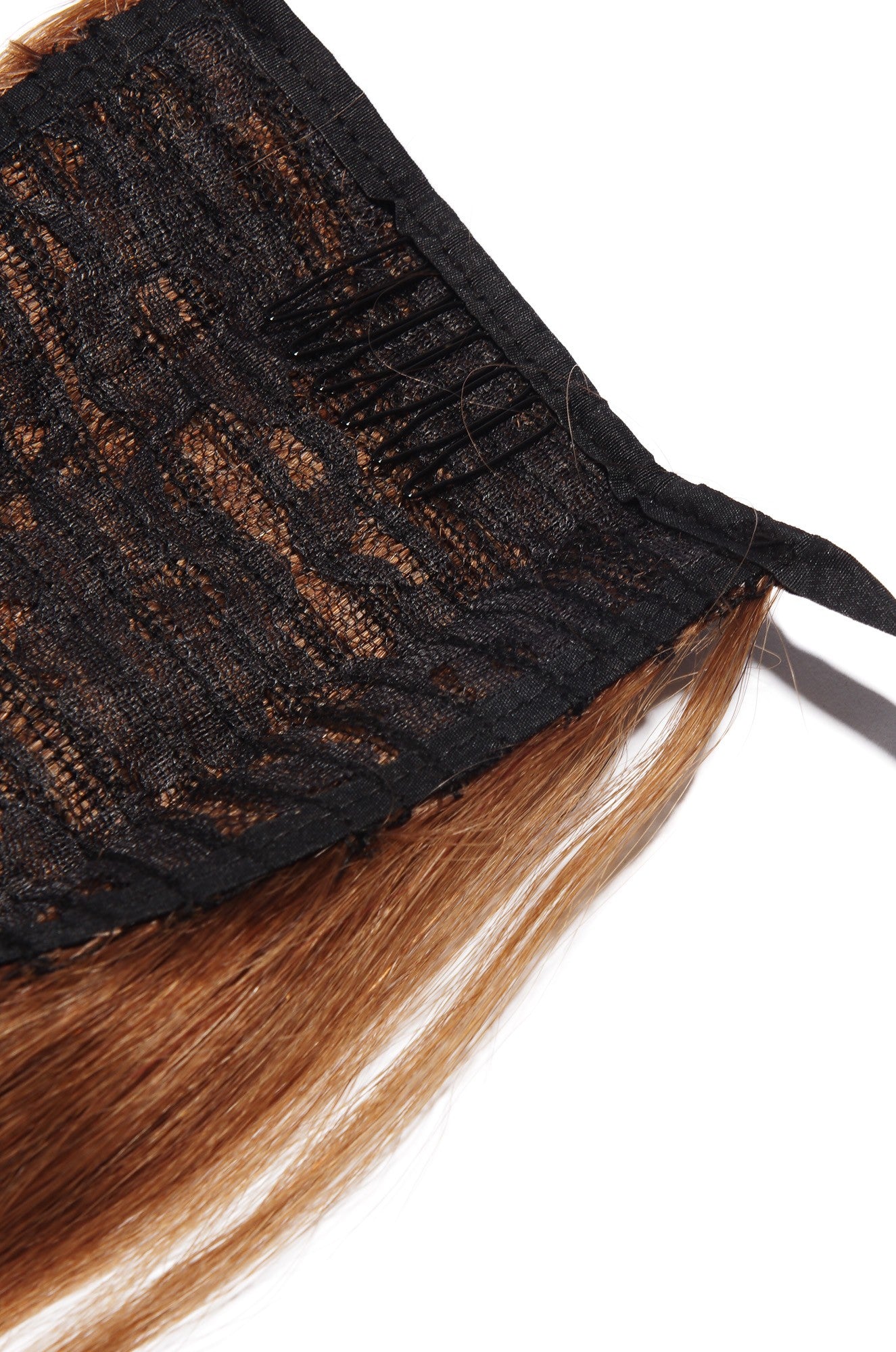 Saten Auriu Coada Deluxe