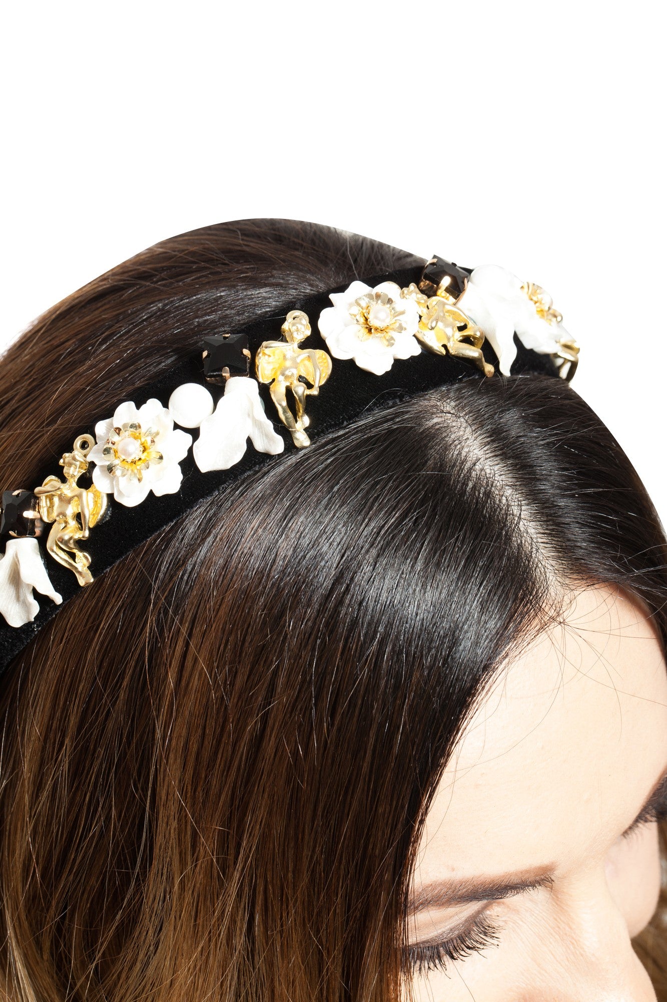 Bentita Aplicatii Flori Albe