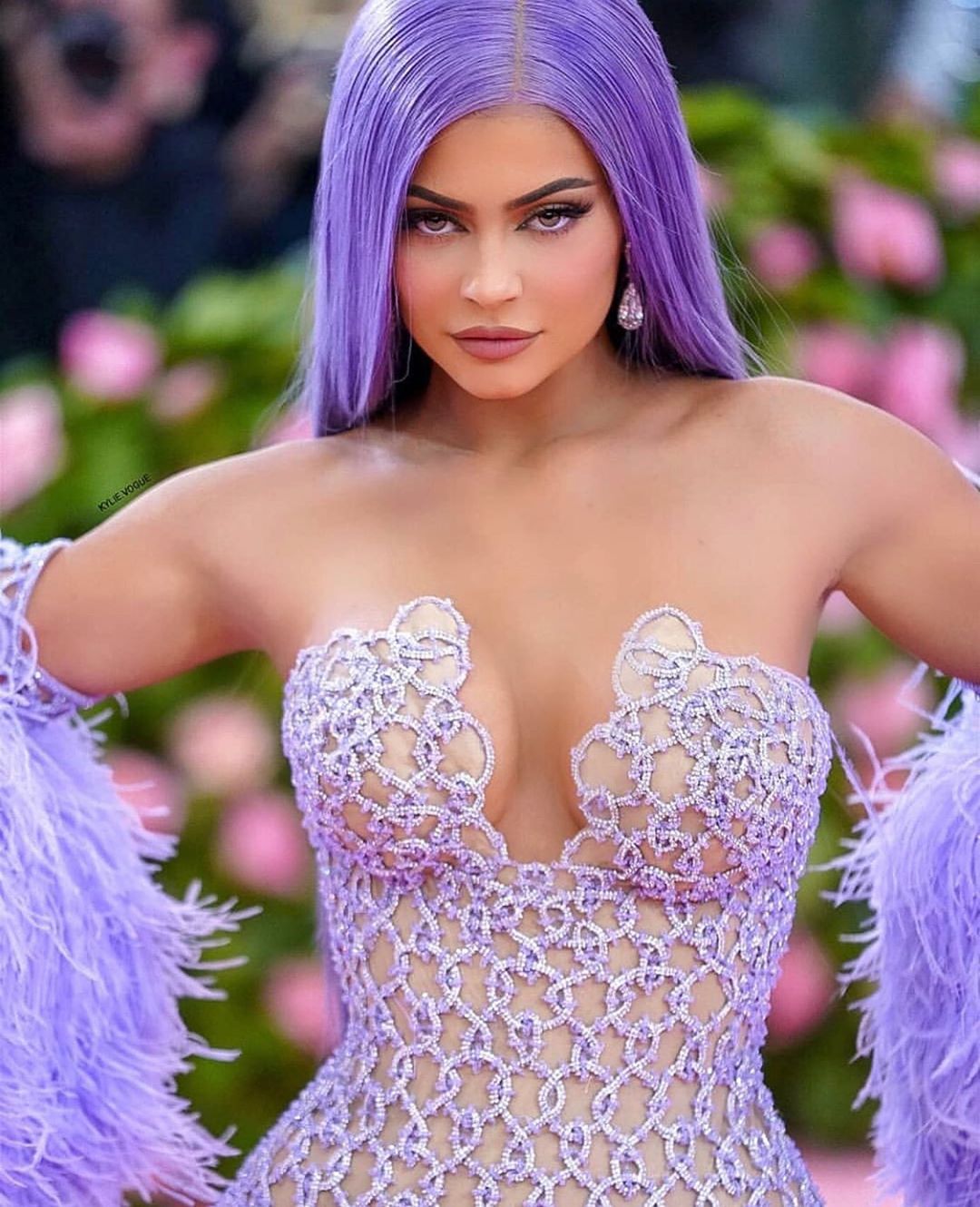 Kylie Jenner Par Colorat Peruca Colorata Neon